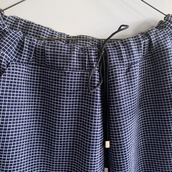 Cuffed tapered pants. - Picture 6 of 12